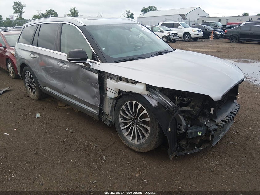 2020 Lincoln Aviator VIN 5LM5J7XC2LGL01952 IAAI salvage auction — FRONT END, Salvage (Ohio), sold $7,500 on 2026-07-16 (photo 1)