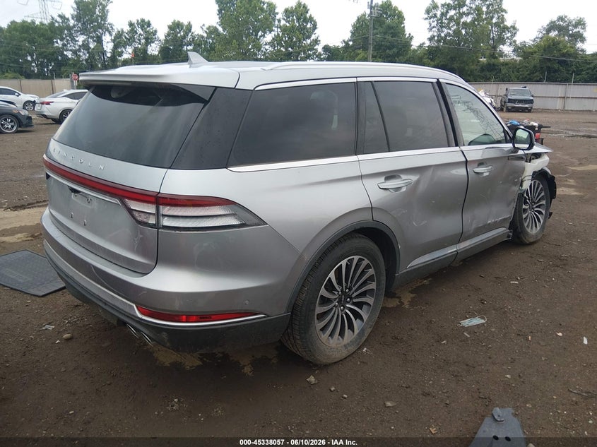 2020 Lincoln Aviator VIN 5LM5J7XC2LGL01952 IAAI salvage auction — FRONT END, Salvage (Ohio), sold $7,500 on 2026-07-16 (photo 4)