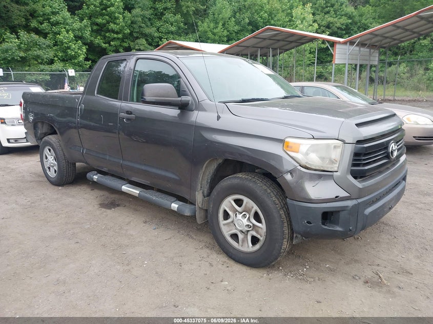 2015 Toyota Tundra VIN 5TFUM5F14FX061841 IAAI salvage auction — NORMAL WEAR, Salvage Title, sold $4,225 on 2026-07-07 (photo 1)