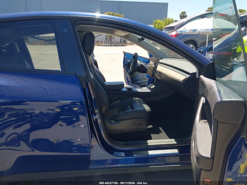 2021 Tesla Model y VIN 5YJYGDEE1MF294624 IAAI salvage auction — REAR END, Salvage (California), sold $8,550 on 2026-07-20 (photo 5)