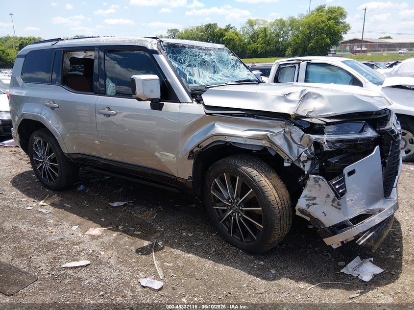 2024 Lexus GX 550 VIN JTJVBCDX9R5023248 — IAAI salvage auction photo