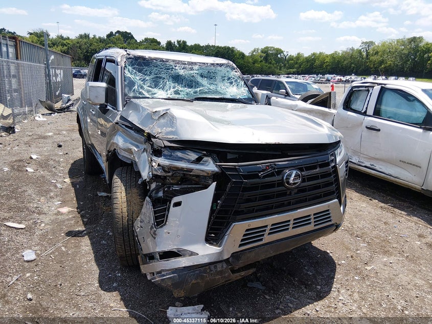 2024 Lexus Gx VIN JTJVBCDX9R5023248 IAAI salvage auction — FRONT & REAR, Salvage Title, sold $28,500 on 2026-07-24 (photo 6)