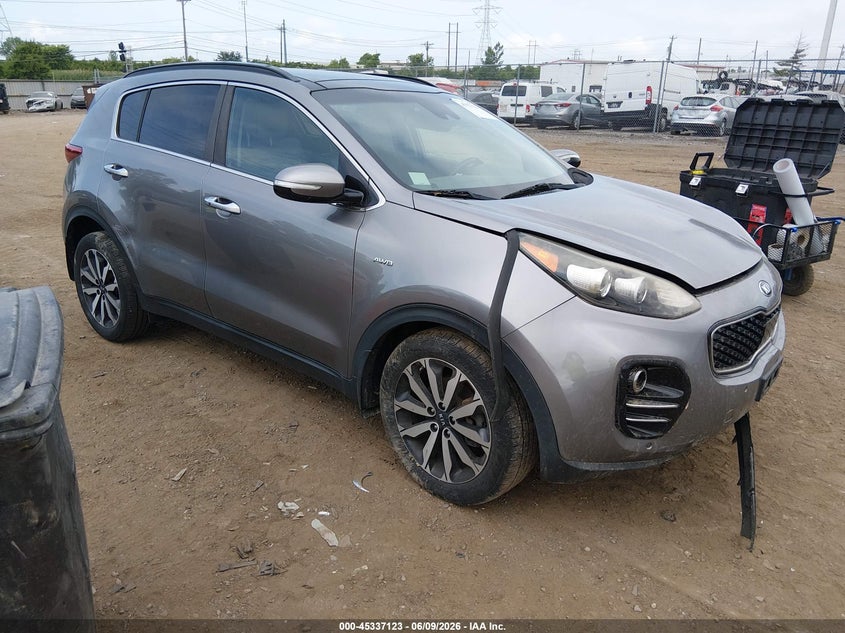 2018 Kia Sportage VIN KNDPNCAC0J7336010 IAAI salvage auction — FRONT END, Salvage (Ohio), sold $2,650 on 2026-07-11 (photo 1)