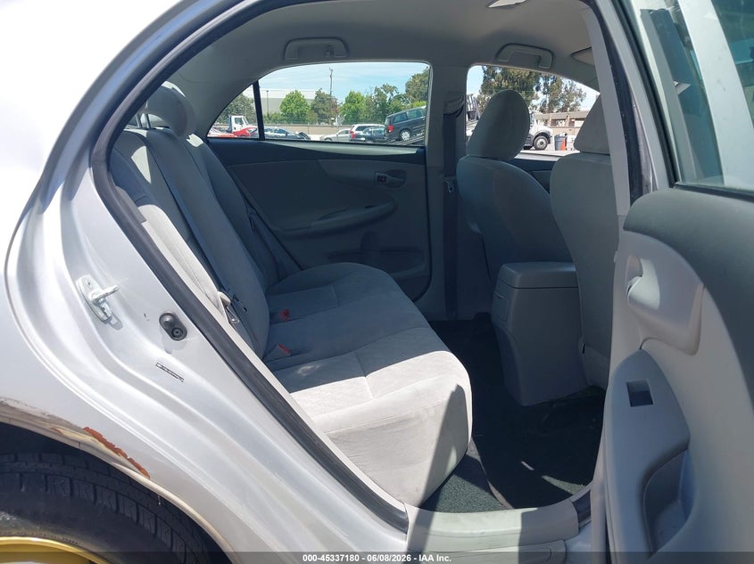 2009 Toyota Corolla VIN JTDBL40EX99085148 IAAI salvage auction — NORMAL WEAR, Salvage (California), sold $2,250 on 2026-07-13 (photo 8)