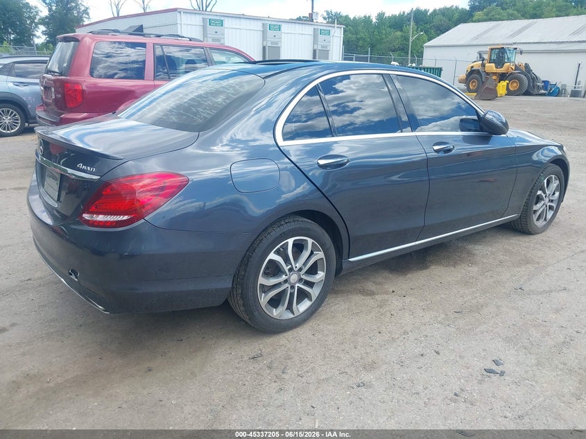 2016 Mercedes-benz C-klasse VIN WDDWF4KB9GR169329 IAAI salvage auction — ROOF, Salvage - Greater Than 75% (Maryland), sold $2,800 on 2026-07-28 (photo 4)