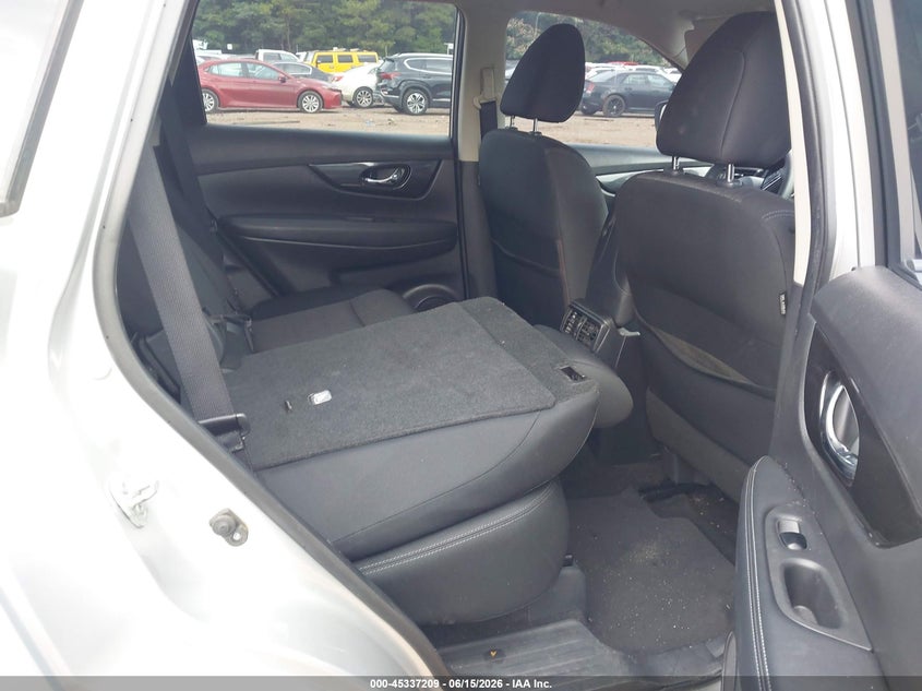 2018 Nissan Rogue VIN KNMAT2MT4JP584049 IAAI salvage auction — SIDE, Salvage (Alabama), sold $1,300 on 2026-07-08 (photo 8)