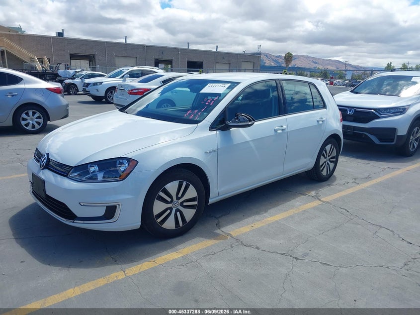 2016 Volkswagen E-golf VIN WVWKP7AU2GW904924 IAAI salvage auction — RIGHT FRONT, Salvage (California), sold $1,350 on 2026-07-06 (photo 2)