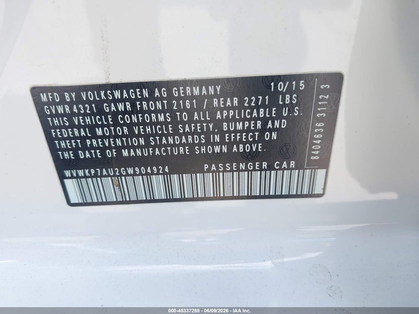 2016 Volkswagen E-golf VIN WVWKP7AU2GW904924 IAAI salvage auction — RIGHT FRONT, Salvage (California), sold $1,350 on 2026-07-06 (photo 9)