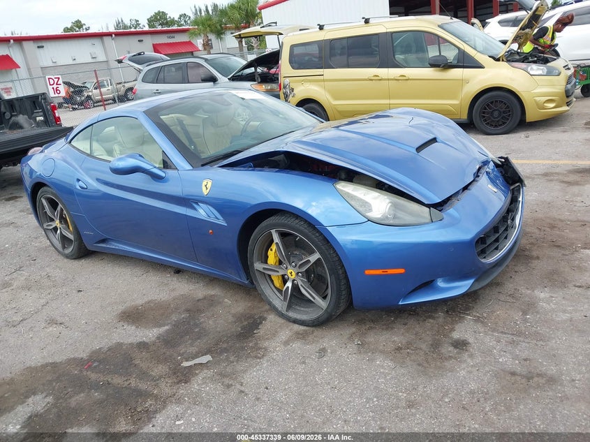 2014 Ferrari California VIN ZFF65TJA1E0199413 IAAI salvage auction — FRONT END, Salvage Title, sold $39,650 on 2026-07-13 (photo 1)
