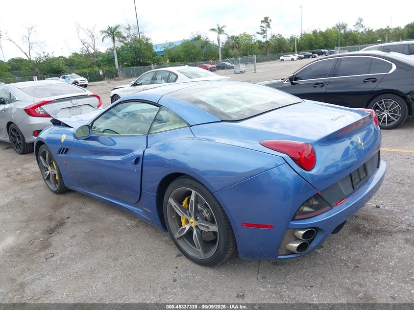 2014 Ferrari California VIN ZFF65TJA1E0199413 IAAI salvage auction — FRONT END, Salvage Title, sold $39,650 on 2026-07-13 (photo 3)