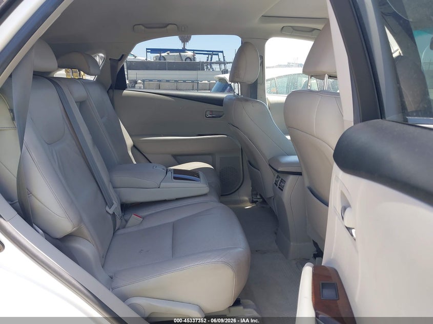 2010 Lexus Rx 350 VIN JTJZK1BA4A2000969 IAAI salvage auction — FRONT & REAR, Salvage (California), sold $3,250 on 2026-07-15 (photo 8)
