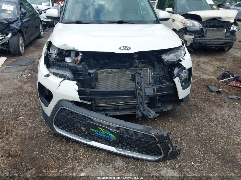 2020 Kia Soul VIN KNDJ23AU3L7728621 IAAI salvage auction — FRONT END, Salvage (Ohio), sold $2,100 on 2026-07-14 (photo 6)