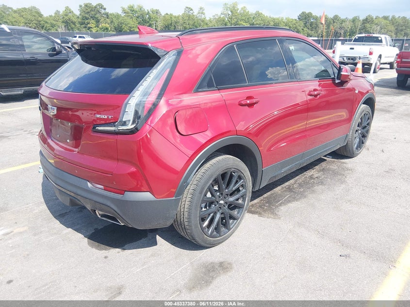 2022 Cadillac Xt4 VIN 1GYFZFR48NF127697 IAAI salvage auction — LEFT SIDE, Salvage (South Carolina), sold $7,600 on 2026-08-01 (photo 4)