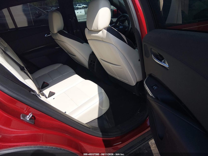 2022 Cadillac Xt4 VIN 1GYFZFR48NF127697 IAAI salvage auction — LEFT SIDE, Salvage (South Carolina), sold $7,600 on 2026-08-01 (photo 8)