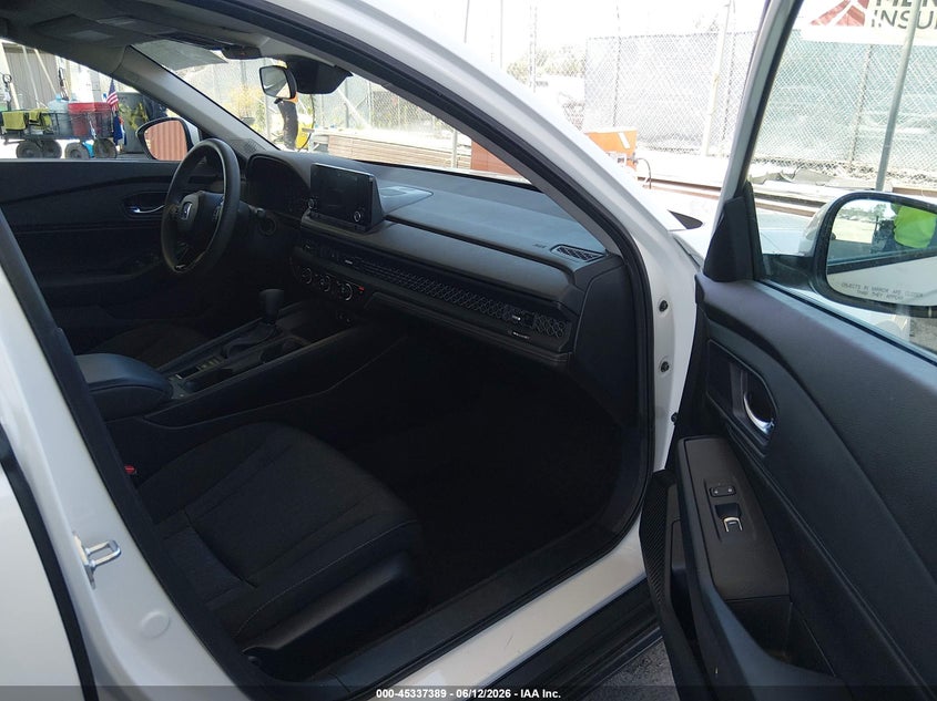 2023 Honda Accord VIN 1HGCY1F39PA055033 IAAI salvage auction — REAR END, Salvage Title, sold $8,100 on 2026-07-29 (photo 5)