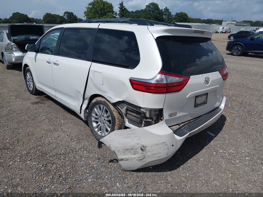2017 Toyota Sienna VIN 5TDYZ3DC4HS791902 IAAI salvage auction — SIDE, Salvage Title, sold $4,200 on 2026-07-31 (photo 3)