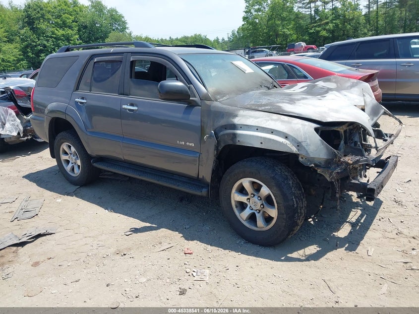 2007 Toyota 4runner VIN JTEBU14R878105193 IAAI salvage auction — ENGINE BURN, Clear (Massachusetts), sold $800 on 2026-07-07 (photo 1)