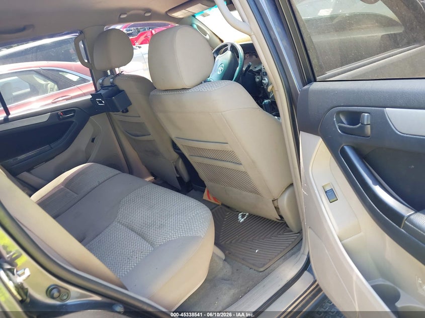 2007 Toyota 4runner VIN JTEBU14R878105193 IAAI salvage auction — ENGINE BURN, Clear (Massachusetts), sold $800 on 2026-07-07 (photo 8)