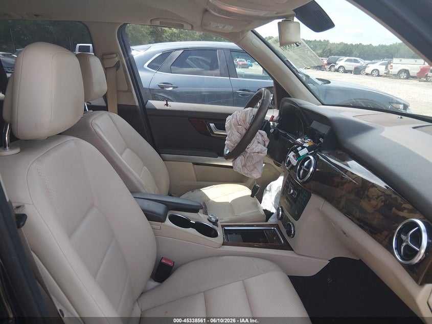 2014 Mercedes-benz Glk-klasse VIN WDCGG5HB6EG231944 IAAI salvage auction — FRONT END, Salvage Title, sold $1,000 on 2026-08-13 (photo 5)