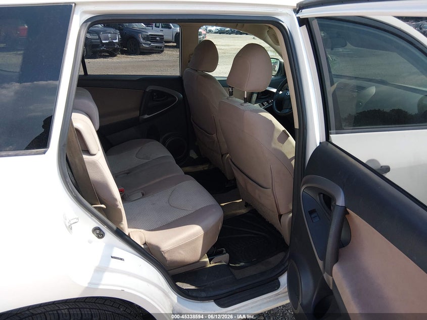 2006 Toyota Rav4 VIN JTMBD33V066020647 IAAI salvage auction — REAR END, Salvage (Idaho), sold $1,825 on 2026-07-07 (photo 8)