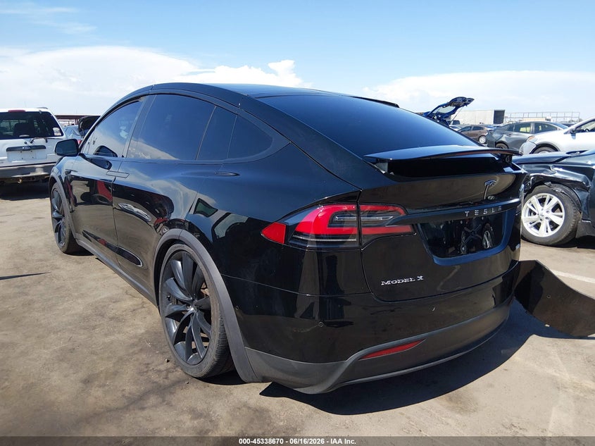2018 Tesla Model x VIN 5YJXCDE20JF102201 IAAI salvage auction — RIGHT SIDE, Salvage Title, sold $9,625 on 2026-08-01 (photo 3)
