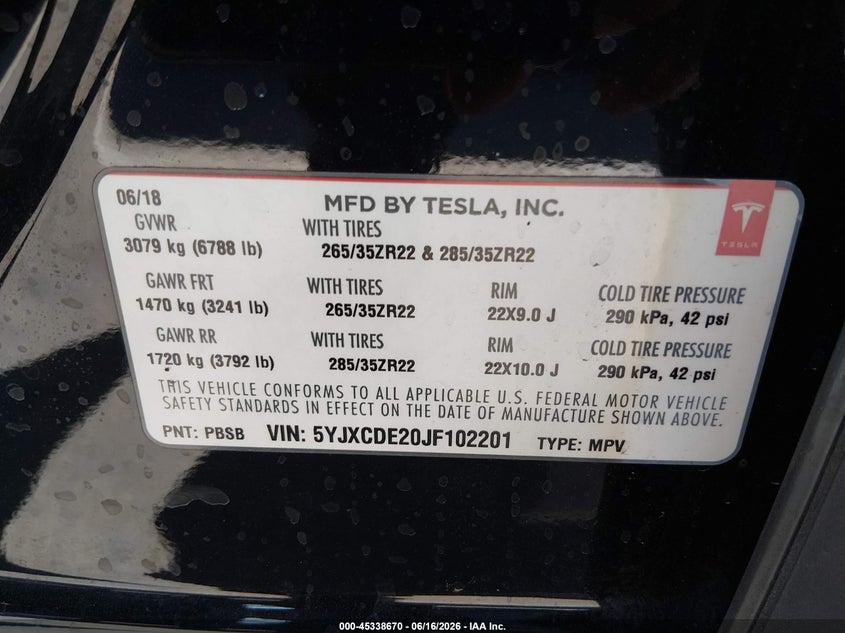 2018 Tesla Model x VIN 5YJXCDE20JF102201 IAAI salvage auction — RIGHT SIDE, Salvage Title, sold $9,625 on 2026-08-01 (photo 9)