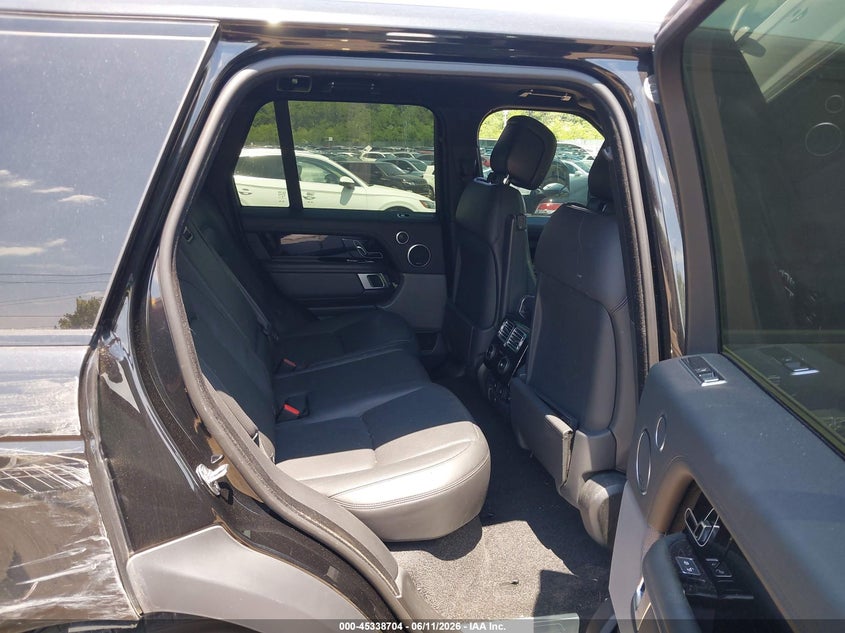 2020 Land Rover Range Rover VIN SALGS2RU9LA413973 IAAI salvage auction — Side, Mv-907A (New York), sold $24,600 on 2026-08-29 (photo 8)