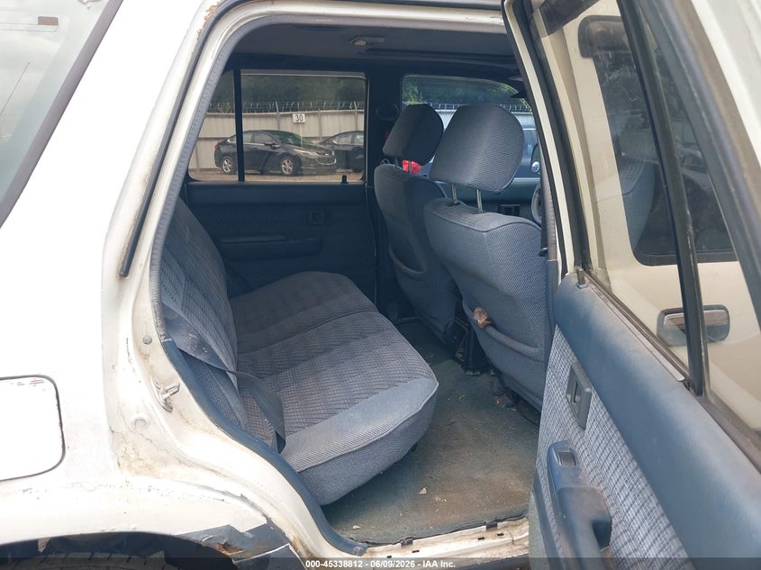 1990 Toyota 4runner VIN JT3RN37W7L0005113 IAAI salvage auction — FRONT END, Salvage (Georgia), sold $1,050 on 2026-07-09 (photo 8)