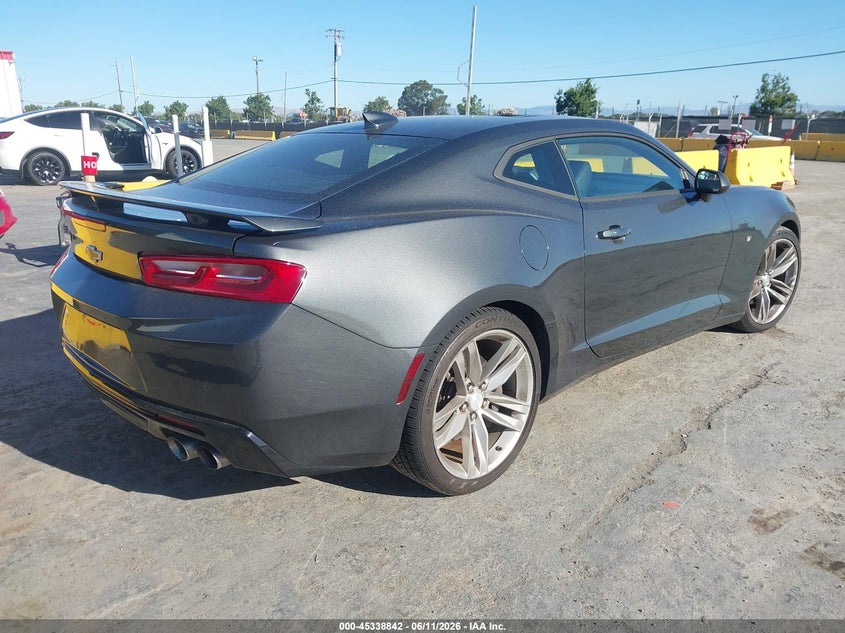 2018 Chevrolet Camaro VIN 1G1FH1R72J0116688 IAAI salvage auction — THEFT, Salvage (California), sold $19,150 on 2026-09-24 (photo 4)