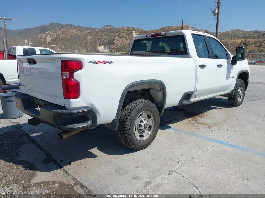 2024 Chevrolet Silverado 2500 VIN 1GC5YLE78RF289516 IAAI salvage auction — NORMAL WEAR, Sf97 (California), sold $21,500 on 2026-07-28 (photo 4)
