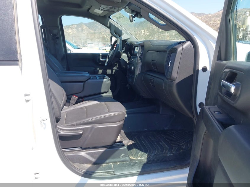 2024 Chevrolet Silverado 2500 VIN 1GC5YLE78RF289516 IAAI salvage auction — NORMAL WEAR, Sf97 (California), sold $21,500 on 2026-07-28 (photo 5)
