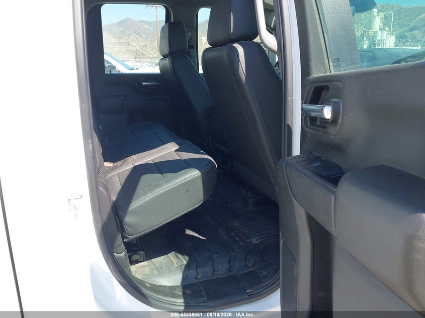 2024 Chevrolet Silverado 2500 VIN 1GC5YLE78RF289516 IAAI salvage auction — NORMAL WEAR, Sf97 (California), sold $21,500 on 2026-07-28 (photo 8)