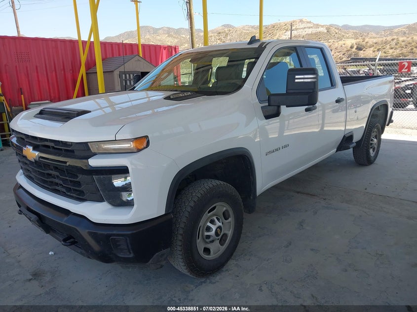 2024 Chevrolet Silverado 2500 VIN 1GC5YLE78RF289516 IAAI salvage auction — NORMAL WEAR, Sf97 (California), sold $21,500 on 2026-07-28 (photo 2)