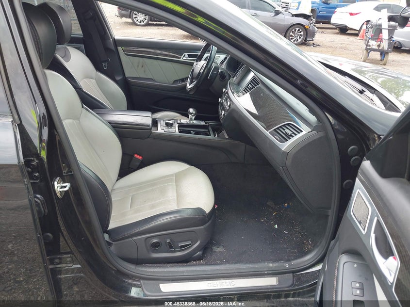 2018 Genesis G80 VIN KMHGN4JB5JU245289 IAAI salvage auction — FRONT & REAR, Salvage Title, sold $3,550 on 2026-07-17 (photo 5)