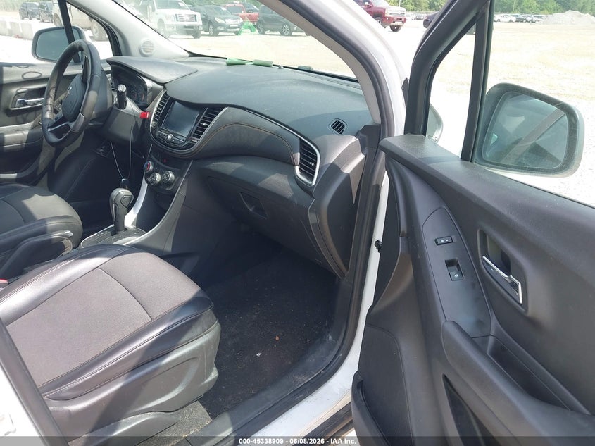 2017 Chevrolet Trax VIN KL7CJLSB6HB197778 IAAI salvage auction — NORMAL WEAR, Salvage Title, sold $450 on 2026-07-22 (photo 5)