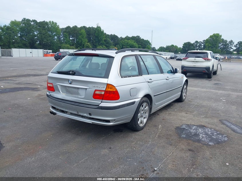 2004 BMW 3er VIN WBAEP33444PF03660 IAAI salvage auction — REAR END, Salvage (Georgia), sold $300 on 2026-07-15 (photo 4)