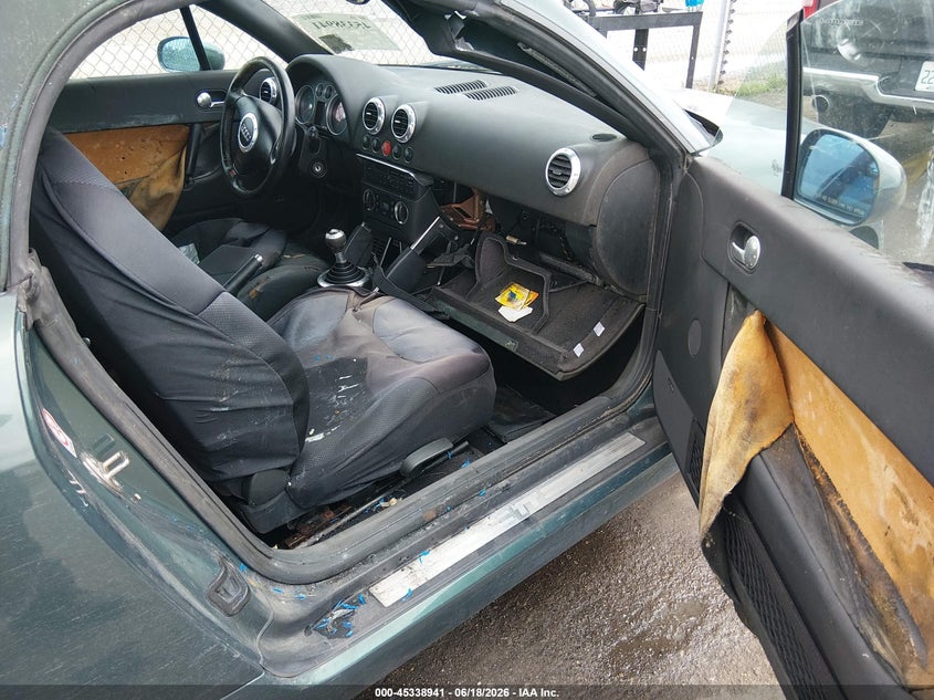 2001 Audi Tt VIN TRUTC28N911001505 IAAI salvage auction — NORMAL WEAR, Clear (Louisiana), sold $250 on 2026-07-29 (photo 5)