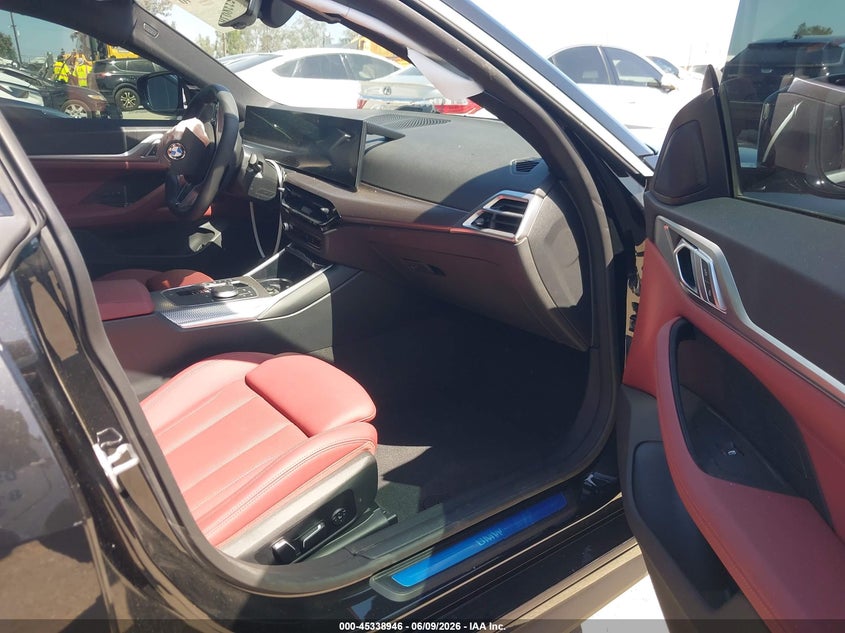 2025 BMW 4er VIN WBA23FB01SFU82250 IAAI salvage auction — LEFT FRONT, Salvage (California), sold $21,000 on 2026-07-29 (photo 5)