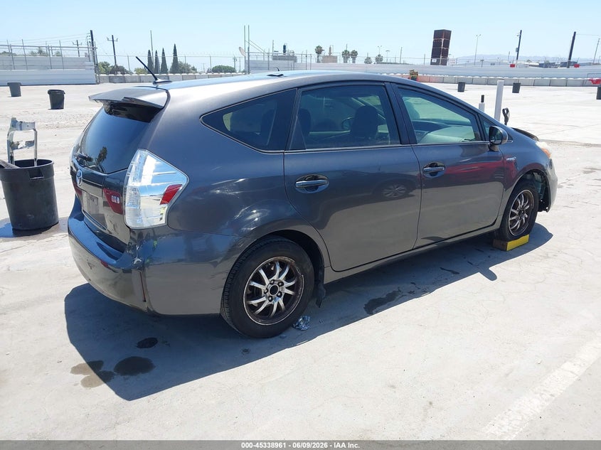 2014 Toyota Prius v VIN JTDZN3EU8EJ015143 IAAI salvage auction — FRONT END, Salvage (Arizona), sold $1,650 on 2026-07-08 (photo 4)