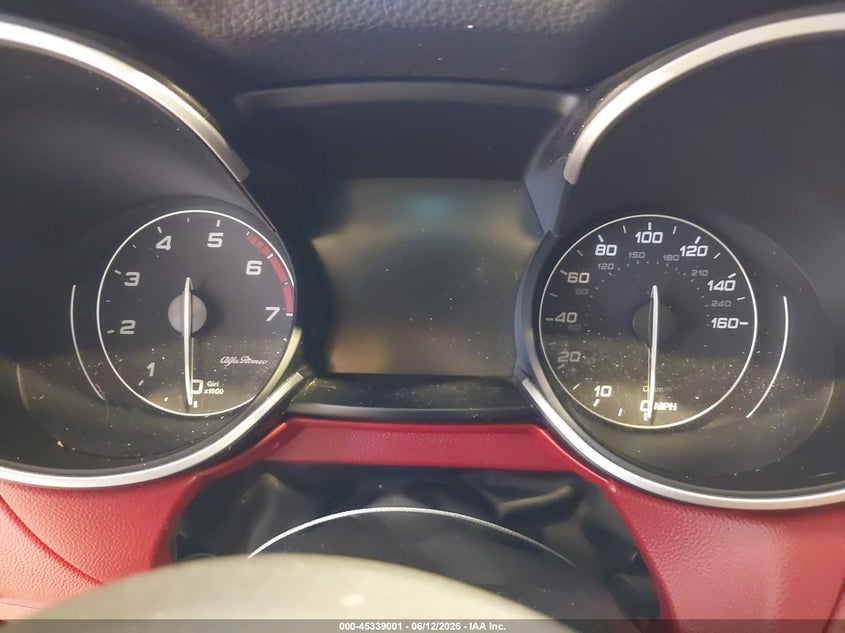 2018 Alfa romeo Stelvio VIN ZASFAKNN5J7B98677 IAAI salvage auction — UNKNOWN, Salvage Title, sold $900 on 2026-09-15 (photo 7)