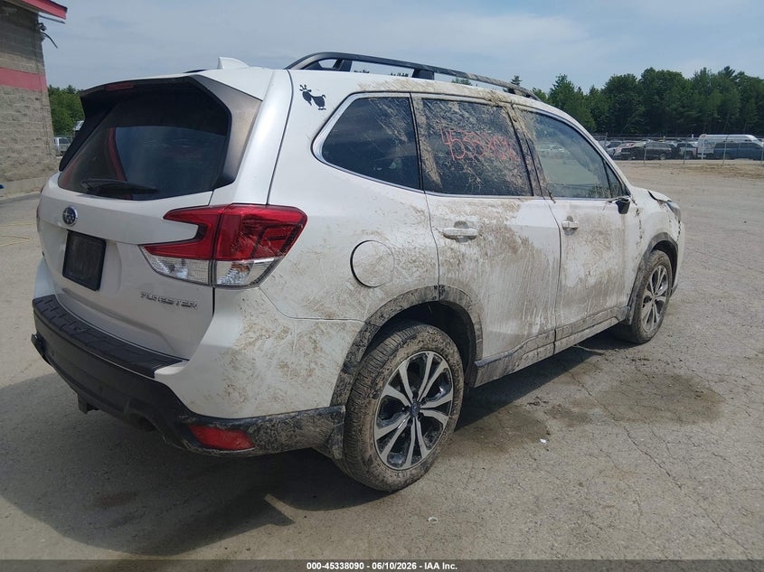 2023 Subaru Forester VIN JF2SKAPC9PH536435 IAAI salvage auction — RIGHT SIDE, Salvage (Maine), sold $25 on 2026-07-31 (photo 4)