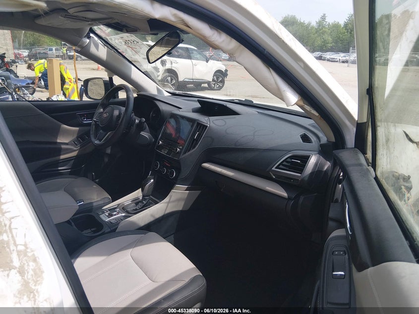 2023 Subaru Forester VIN JF2SKAPC9PH536435 IAAI salvage auction — RIGHT SIDE, Salvage (Maine), sold $25 on 2026-07-31 (photo 5)