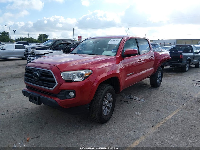 2019 Toyota Tacoma VIN 5TFCZ5AN2KX192817 IAAI salvage auction — REAR END, Original (Texas), sold $8,700 on 2026-07-22 (photo 2)