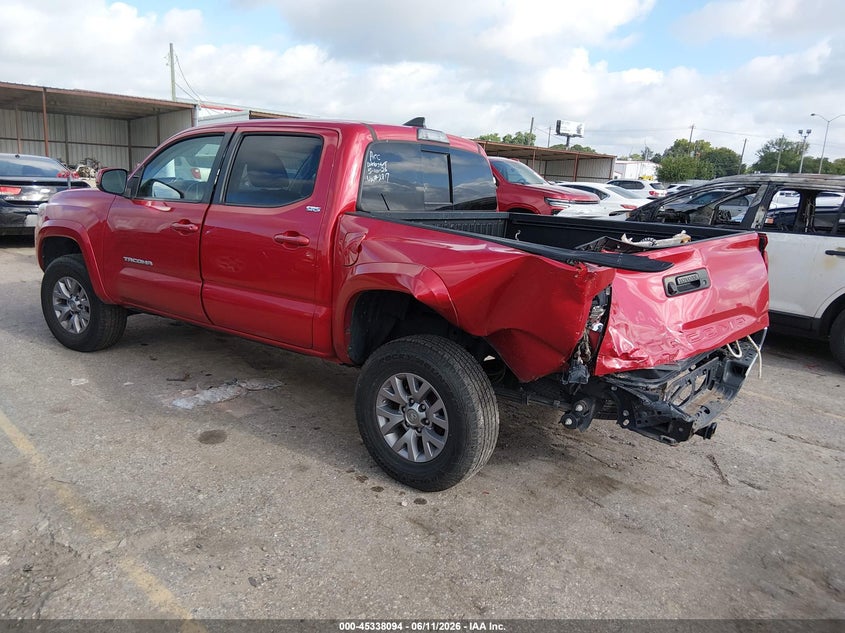 2019 Toyota Tacoma VIN 5TFCZ5AN2KX192817 IAAI salvage auction — REAR END, Original (Texas), sold $8,700 on 2026-07-22 (photo 3)
