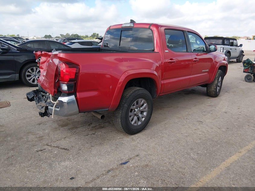 2019 Toyota Tacoma VIN 5TFCZ5AN2KX192817 IAAI salvage auction — REAR END, Original (Texas), sold $8,700 on 2026-07-22 (photo 4)