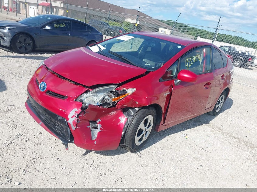 2012 Toyota Prius VIN JTDKN3DU5C1545957 IAAI salvage auction — FRONT END, Clear (Wisconsin), sold $650 on 2026-07-21 (photo 2)
