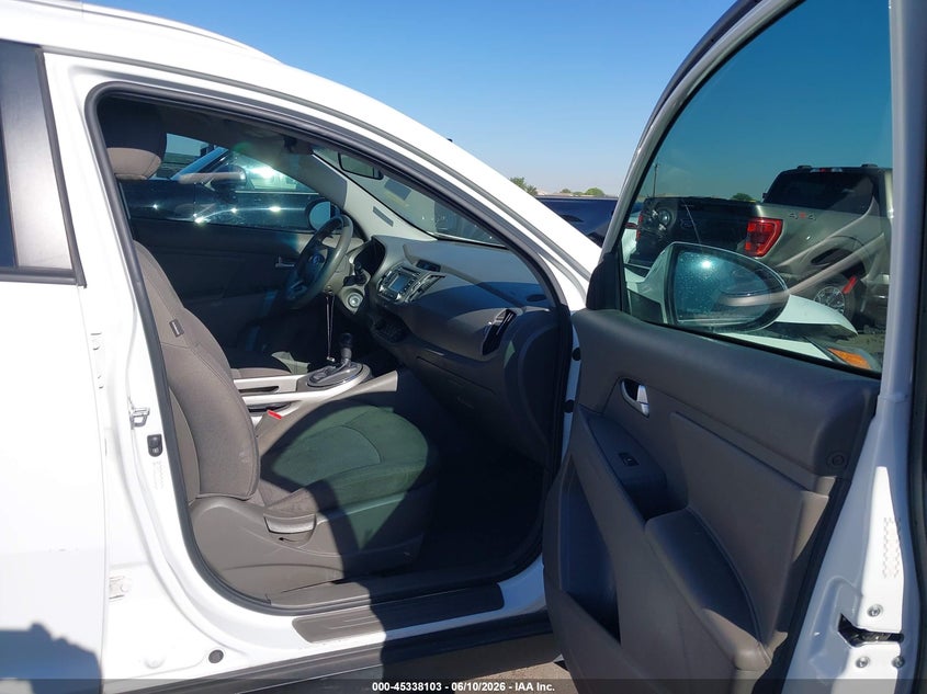 2015 Kia Sportage VIN KNDPB3AC9F7767249 IAAI salvage auction — RIGHT FRONT, Salvage (Arizona), sold $1,850 on 2026-07-07 (photo 5)