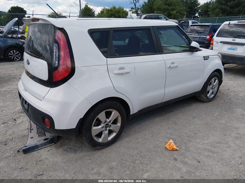 2017 Kia Soul VIN KNDJN2A21H7493790 IAAI salvage auction — NORMAL WEAR, Original (Kentucky), sold $775 on 2026-07-29 (photo 4)