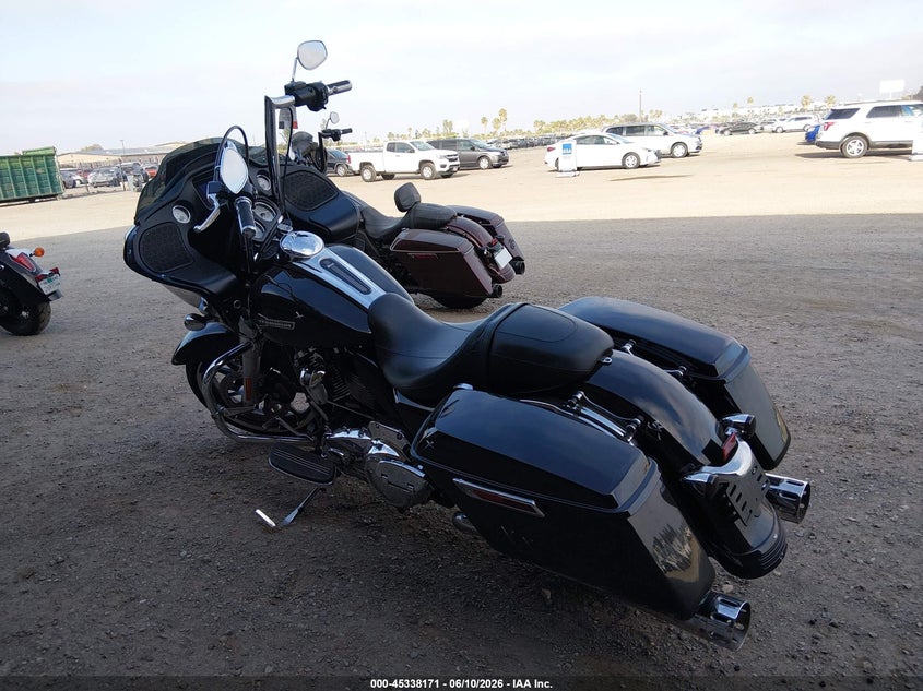 2023 Harley-davidson Road glide VIN 1HD1KHC21PB655226 IAAI salvage auction — SIDE, Salvage (California), sold $8,000 on 2026-07-13 (photo 3)