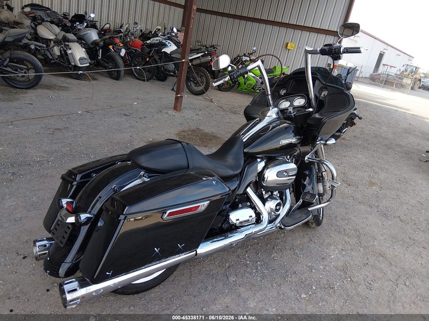 2023 Harley-davidson Road glide VIN 1HD1KHC21PB655226 IAAI salvage auction — SIDE, Salvage (California), sold $8,000 on 2026-07-13 (photo 4)